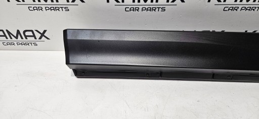 moulding door coupe left side Lexus UX 7507676010