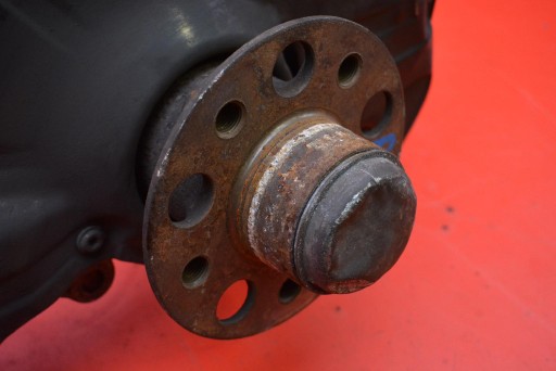 swing of the pivot right front MERCEDES CLS C219 3.5 V6 272 KM 04-10