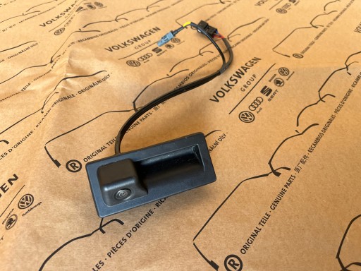 Audi a4 b9 8w камера заднего вида оригинал 3v0827566c 2017