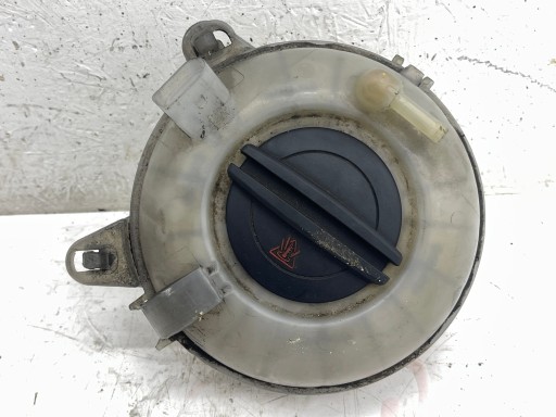 Ausdehnungsbehälter des Wassers 2.0 TDI AUDI A3 8V 12-16R 5Q0121407G