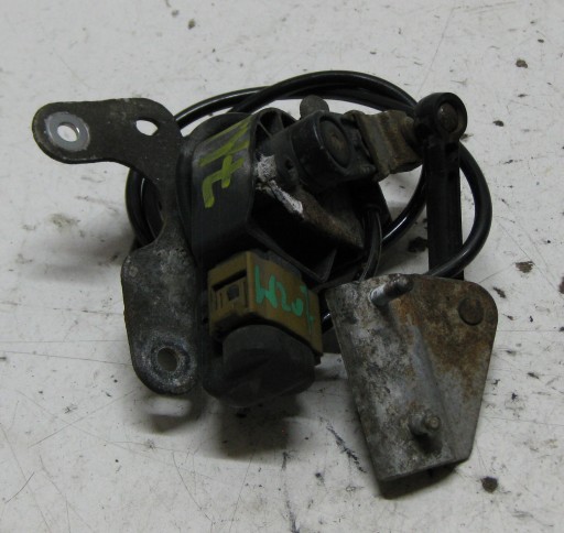 MERCEDES W207 3.0 CDI 11R Sensor POZIOMOWANIA Leuchten heck A0045429918