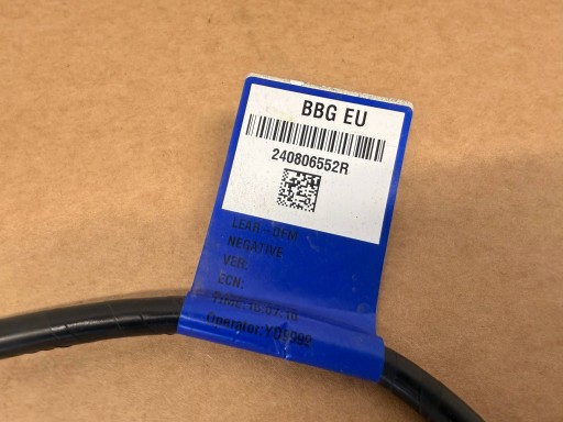 Dacia Spring minus clamp 240806552R