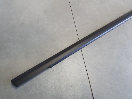 Audi A3 8Y gasket dust door right front 8Y0837477