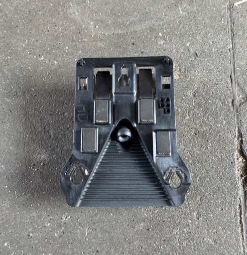 Камера лобового скла jeep grand cherokee wk2 04672633ac