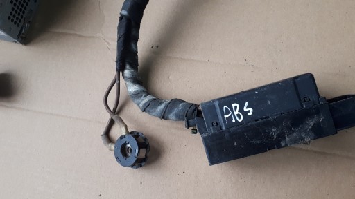 A6 C7 4G PRISE KOSTKA ZLACZE POMPY FREIN A7
