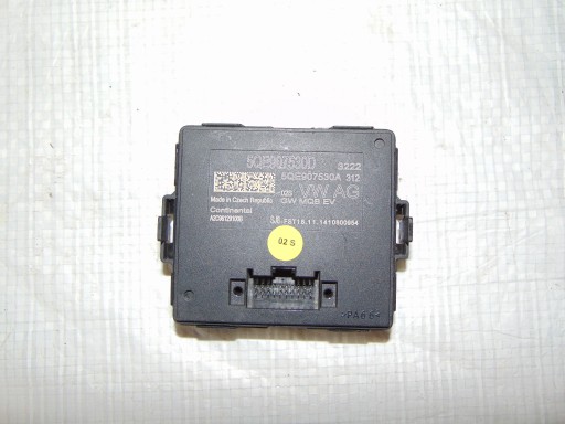 VW PASSAT B8 модуль драйвера 5qe907530d