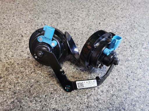 ГУДОК TESLA 3 OE 1716494-00-A