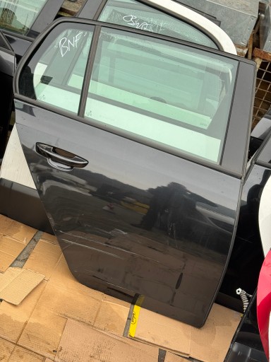 VW GOLF VI HB 5D complete door right rear part rear. LC9X black