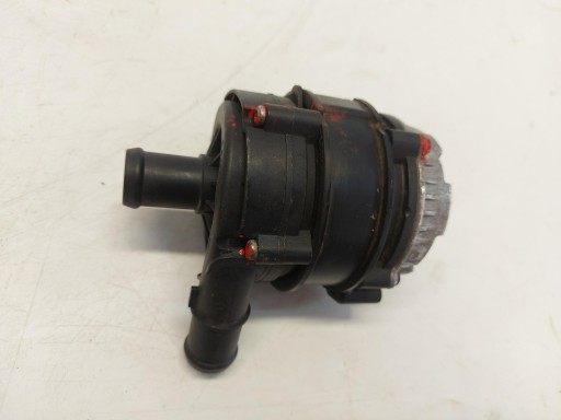 Skoda Octavia IV 5E3 1.4EH water pump electrical 04L965567B