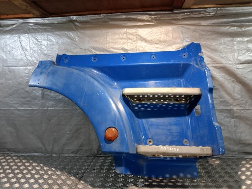 81615100824 STOPIEN STOPNICA right mudguard right SCHODKI MAN TGA 18
