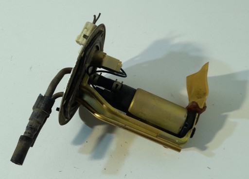 Mitsubishi Galant 2,0 feed pump w zbiorniku (PP22)