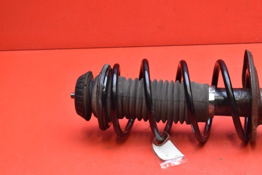 shock absorber left front TOYOTA YARIS 3 III 1.3 VVTi 99 KM 10-14