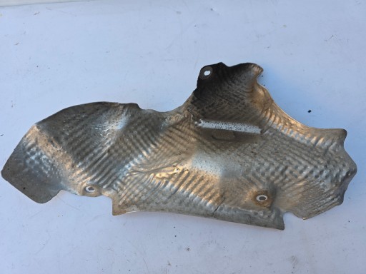 Blende Abdeckung TERMICZNA SANEK des Auspuffs rechts AUDI Q5 80A II FY 80A399300E
