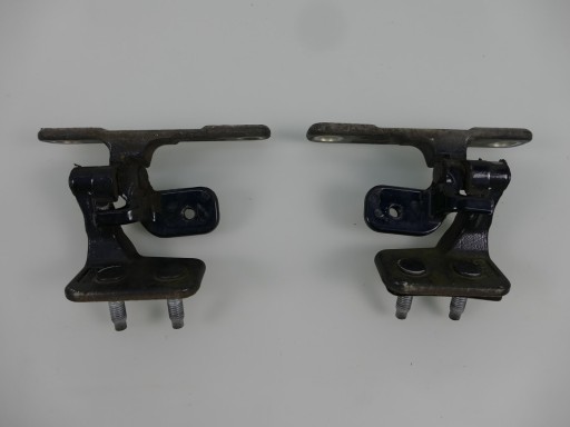 Range Rover SPORT L320 петлі люка задні lrc796