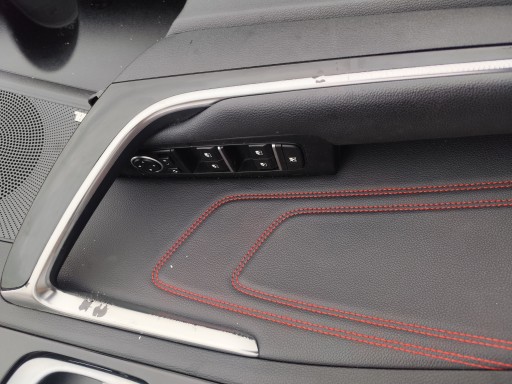 KIA PRO CEED III upholstery door front left