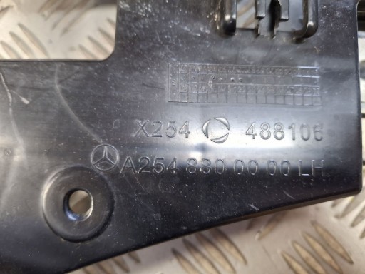 right or left bumper bracket of the rear MERCEDES GLC W254 2022->