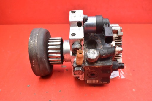 injection pump 059130755J 0445010125 AUDI A8 D3 3.0 TDI 233 KM 05-07
