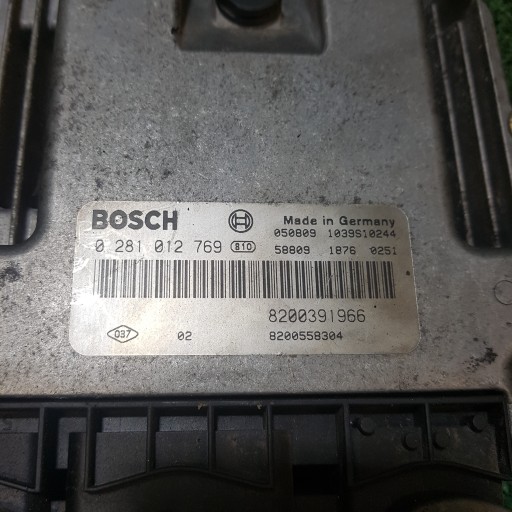computer of the engine control unit RENAULT SCENIC 2 8200391966