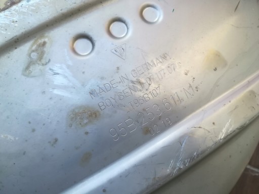 TLUMIK KONCOWY RURY PORSCHE MACAN 95B OE 14
