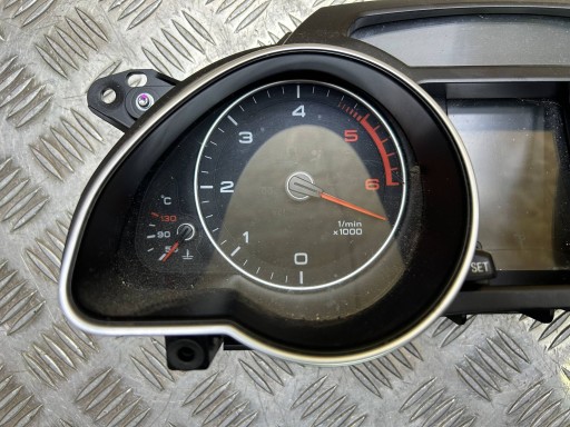 dials / Predkosciomierz English Audi A5 8T 2013 8T0920983M