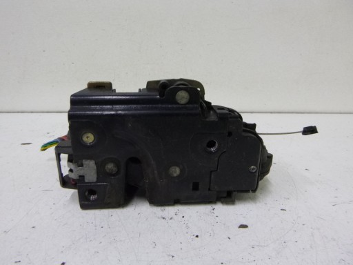 lock rear part left Skoda Octavia 2000r.