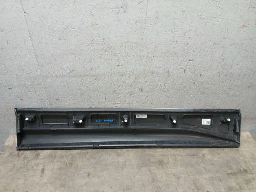 door moulding cap left front SKODA KAROQ 57A854939