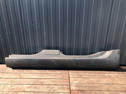 СТІЙКА ПОРОГА ЛІВА SKODA OCTAVIA II 2004-2012