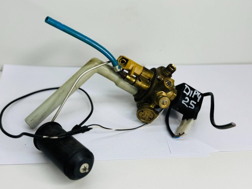 feed pump the centre FIAT DUCATO 67R013018 GENUINE