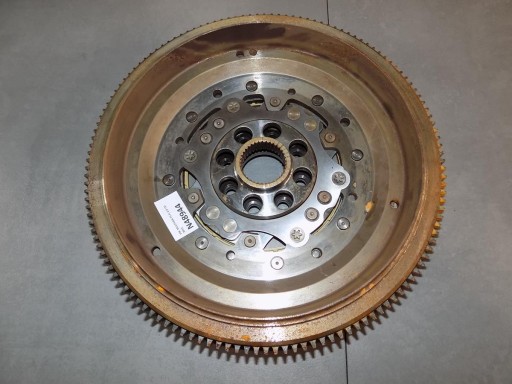 VW T5 LIFT frizione VOLANO USATO 06J105266AF