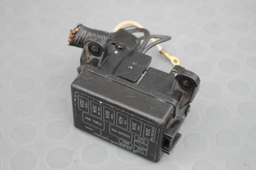 БЛОК ЗАПОБІЖНИКІВ MAZDA MX - 5 І НА 1.8 16V 90-