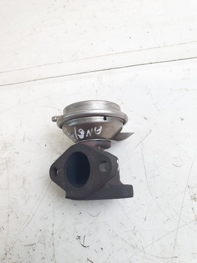 EGR valve 2.5TDI VOLKSWAGEN PASSAT B5