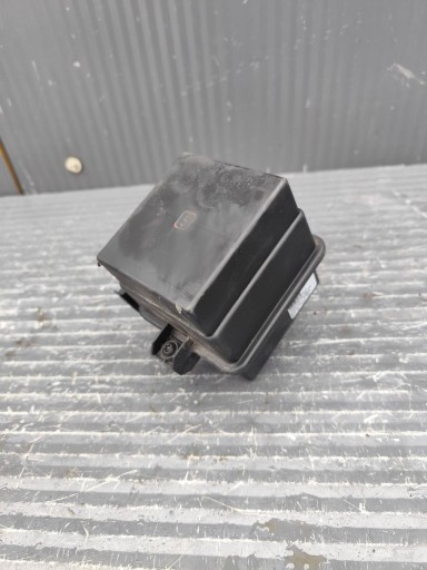 RENAULT AUSTRAL compartment of fuses 243809791R