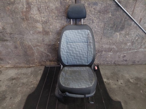 seat right front SKODA ROOMSTER and