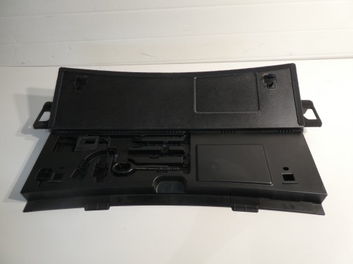 floor boot AUDI A4 B8 KOMBI 8K9861529B