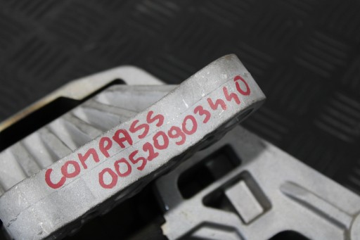 supporto Supporti motore usato JEEP COMPASS II 2 00520903440
