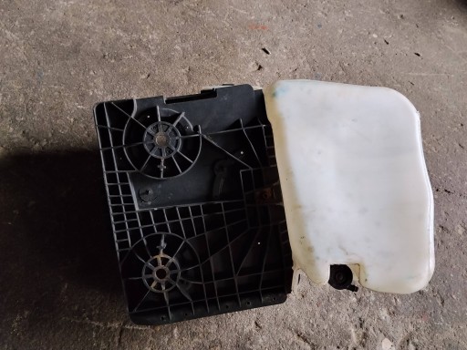 washer fluid tank Ford F150 2009-2014 CL3410723BA