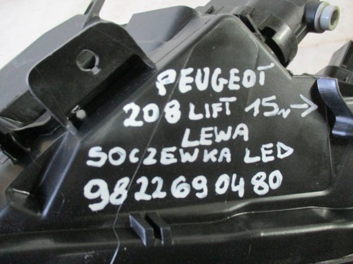 light left front front Peugeot 208 lift 15r-lens LED 9822690480