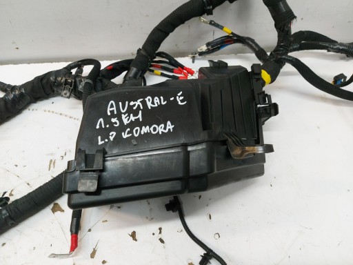 RENAULT Austral E 1.2EH instalacija komory motora lijeva kutija 403882136R