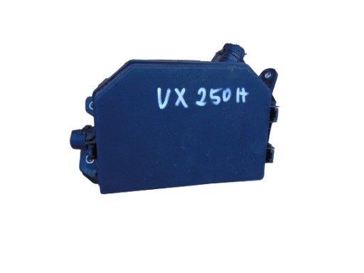 1512626 002 - БЛОК ПРЕДОХРАНИТЕЛЕЙ LEXUS UX 250H