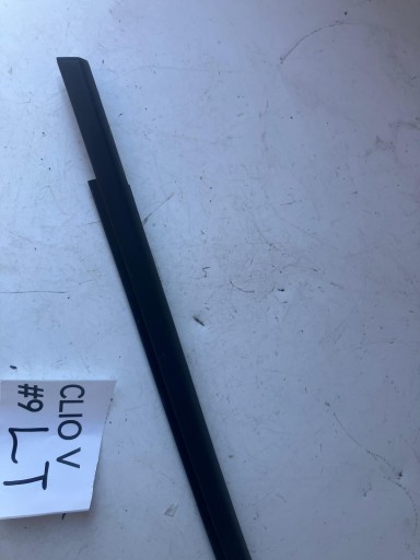 moulding dust door left rear part RENAULT CLIO V