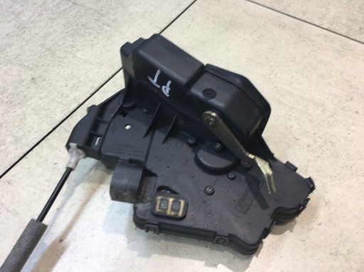 lock door right rear part BMW E46 1.8 7 PIN