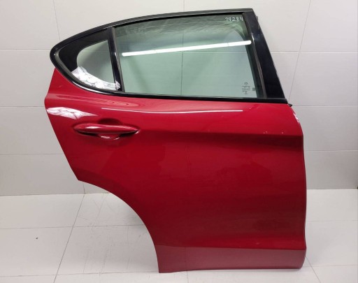dveře záď pravá strana Alfa Romeo Stelvio 2017