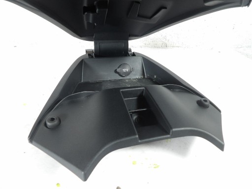 FORD TRANSIT CONNECT II LIFT Handschuhfach Armaturenbrett DT11-V04694-A