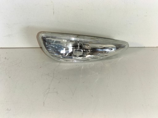 Flèche Indicateur de direction Aile Avant Droite HYUNDAI I20 et LIFT 12-14