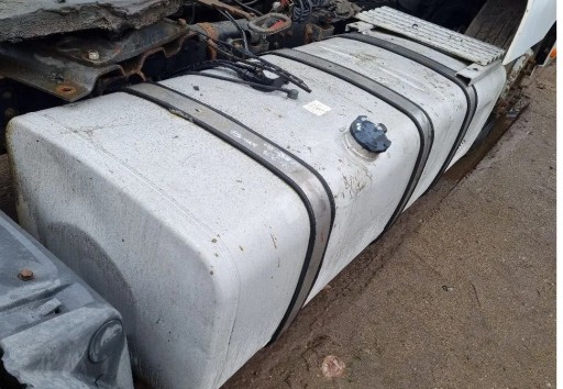 Топливный бак 710L 206X70X57 MAN TGA TGX TGS