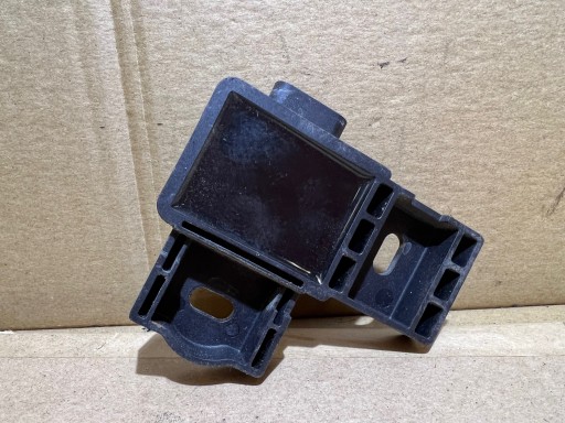 AUDI A8 D4 3.0 TFSI snimač razine goriva 8K0906651B