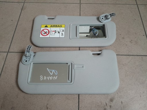 HYUNDAI BAYON 2022 р. козирок від сонця