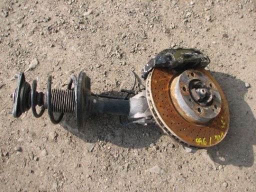 Кулак лівий в комплекті porsche 911 996 04