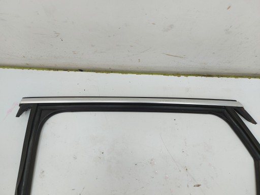 Audi Q8 E-TRON SUV 4KE gasket moulding door windows left rear part rear oryg
