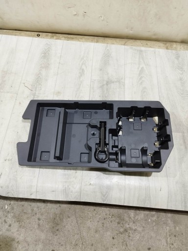 64993-0H030 - TOYOTA AYGO X 2022 КРІПЛЕННЯ ЗАПАСНОГО КОЛЕСА